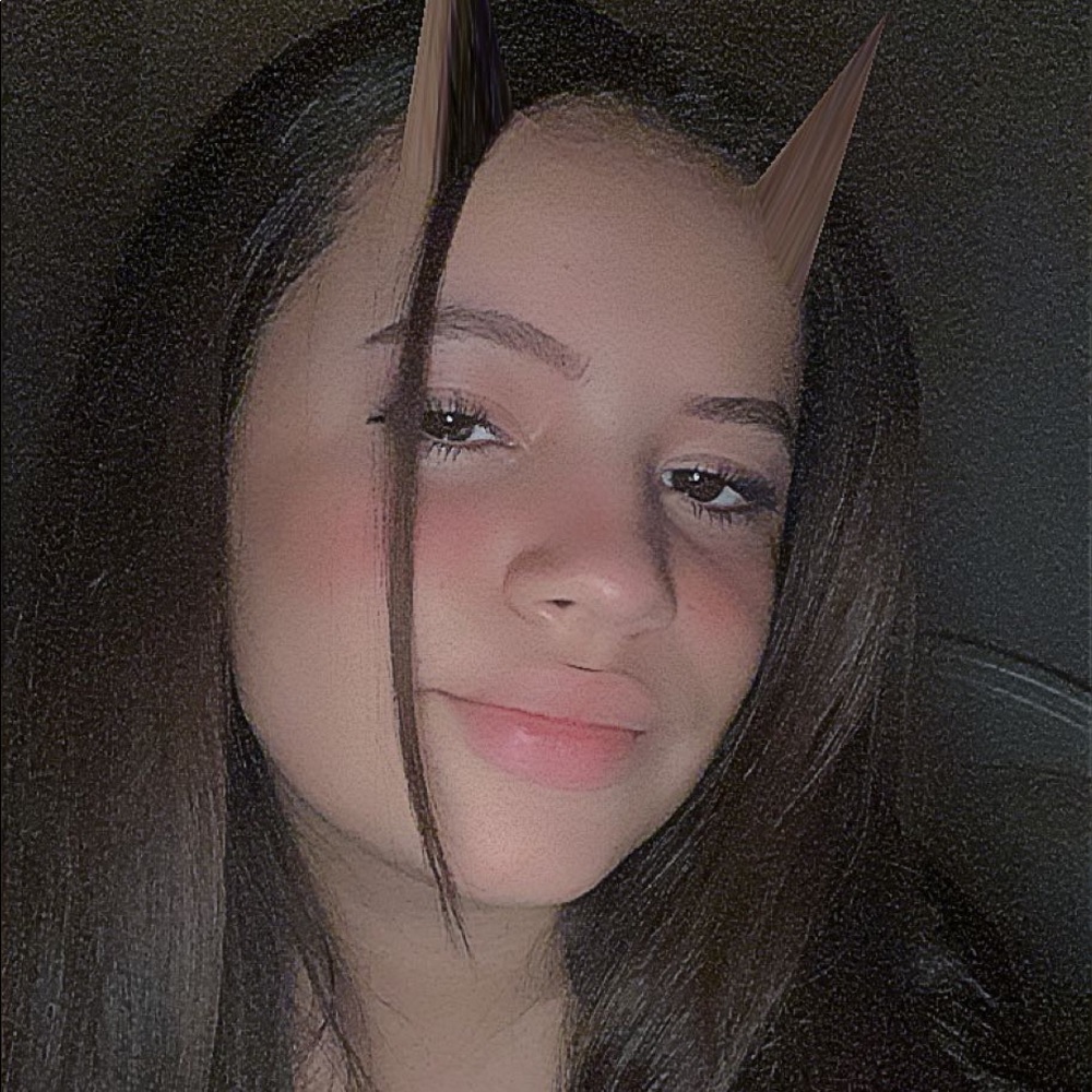 Meet your Posher, Ana